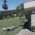 Vaya Zell Am فندق زيل أم سي