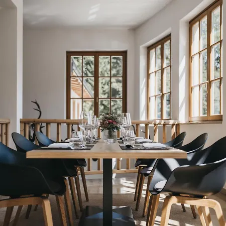 Vaya Zell Am Отель Целль-ам-Зе