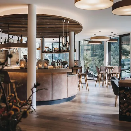 Vaya Zell Am 4* زيل أم سي