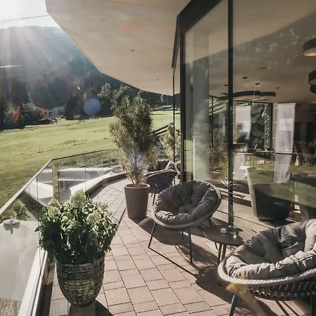 Vaya Zell Am 4* زيل أم سي