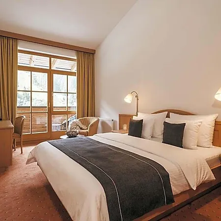 Hotel Vaya Zell Am