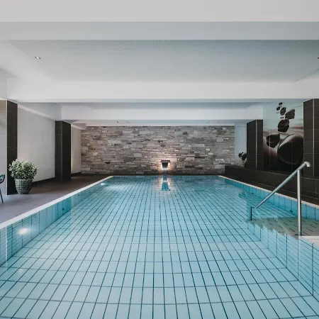 Vaya Zell Am Inklusive Zell Am Kaprun Sommer Karte 4*