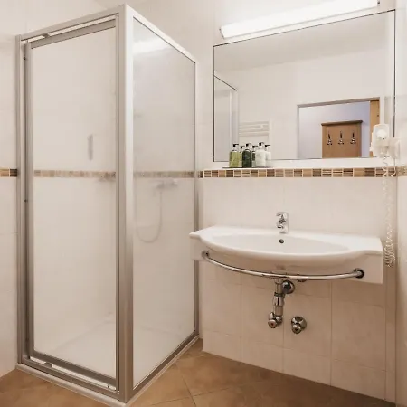 ホテル Vaya Zell Am Inklusive Zell Am Kaprun Sommer Karte 4*